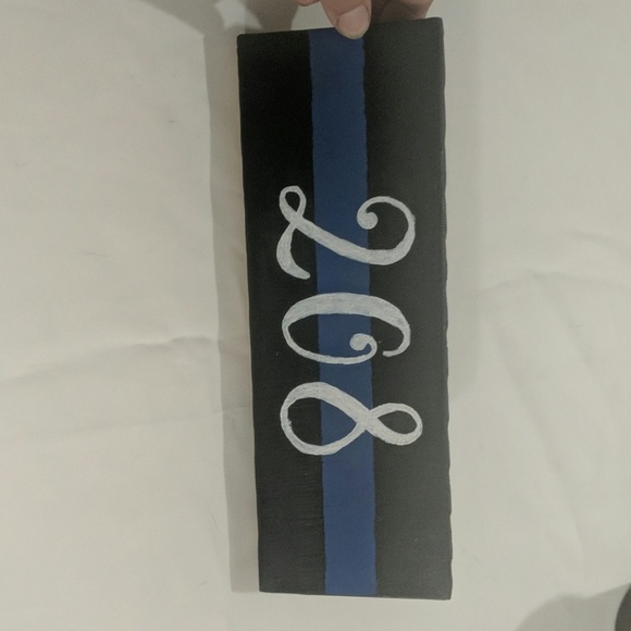 Personalized badge # display for public servants - Picture 2 of 3